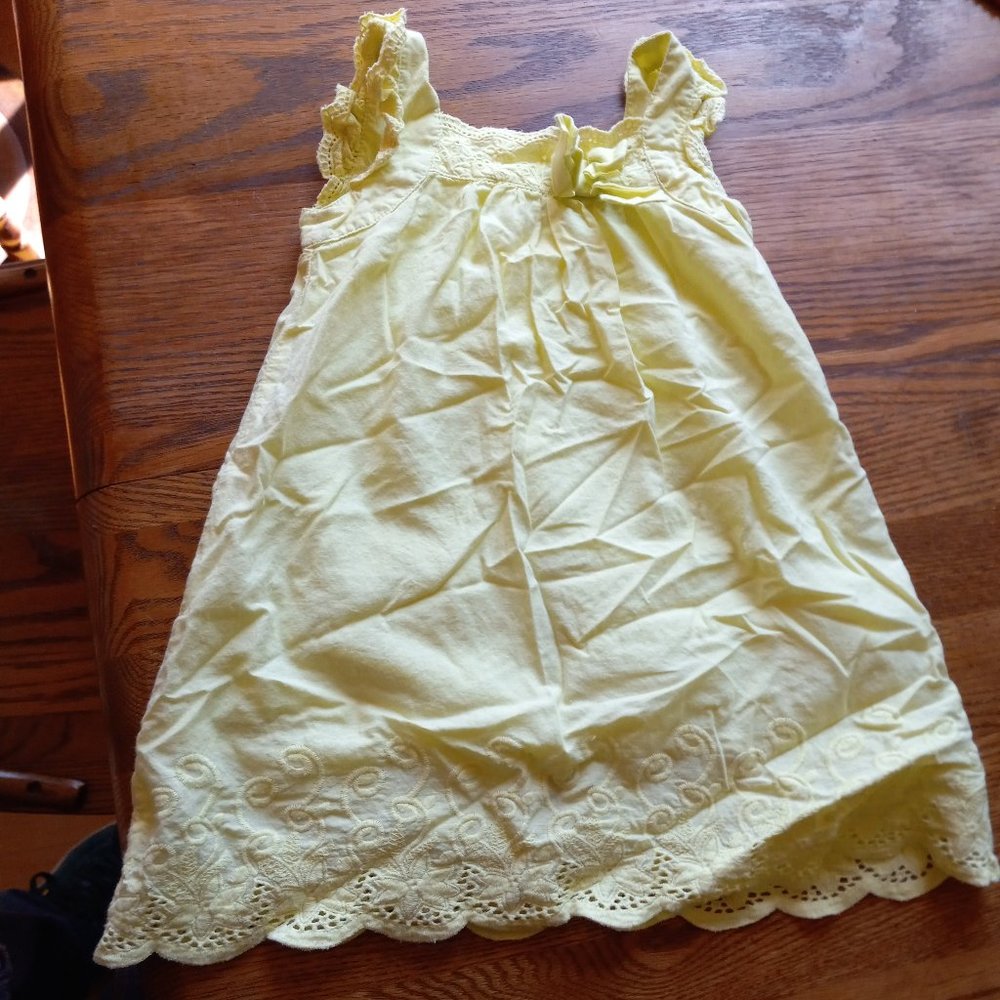 Pale Yellow Eyelet Scalloped Hem Cotton Dress Cottagecore Wedding Size 12-18mnth